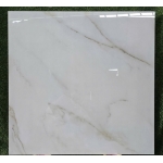 Gạch lát nền Ấn Độ 80x80 đá bóng kiếng màu trắng kem vân mây vàng nhạt mẫu mới nhất 2025