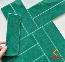 Gạch nhập khẩu Trung 6x20 màu xanh lá cây 60206-A