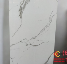 Gạch ốp lát 60x120 màu trắng vân mây hàng Trung Quốc tại Vĩnh Long