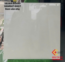 Gạch lát nền 80x80 đá bóng kiếng granite màu kem nhạt