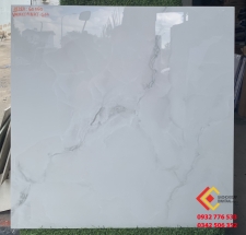 Gạch 60x60 màu trắng vân khói hàng VN tại quận 1
